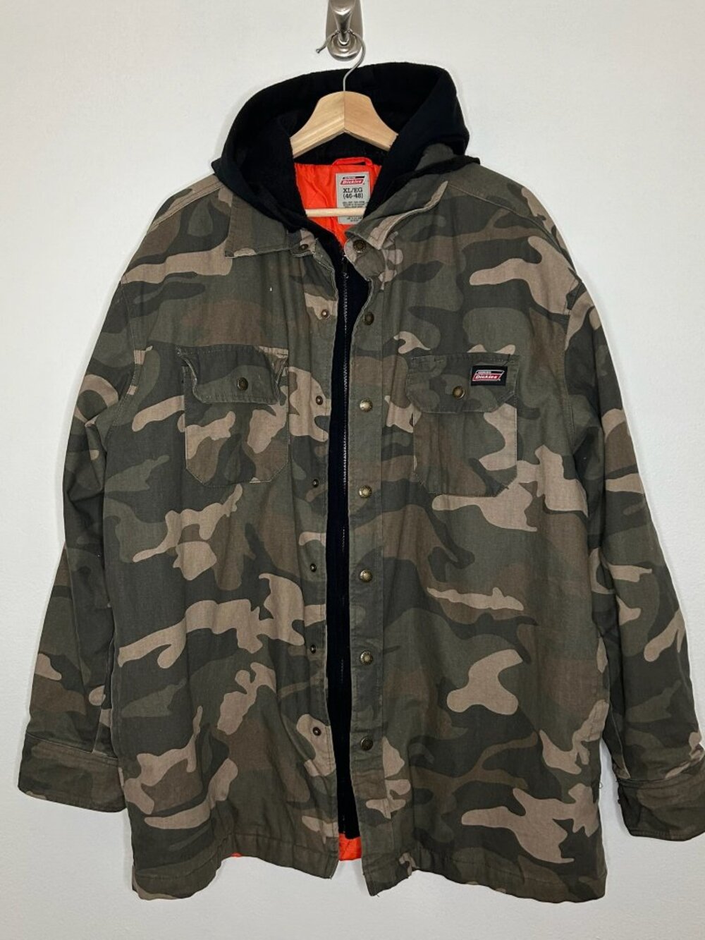 Dickies Camo Hooded Quilted Workwear Jacket Size XL